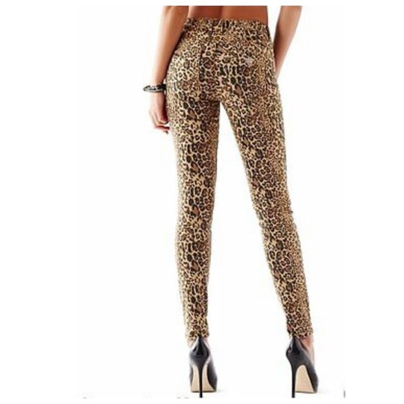 2/$25 Roma Collection Jeans Leggings Leopard Animal Print Leggings Jeans Size M - Picture 2 of 13